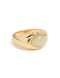 Bague ovale en pierre verte plaquée or