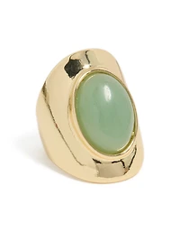 Bague ovale en pierre semi-précieuse verte plaquée or