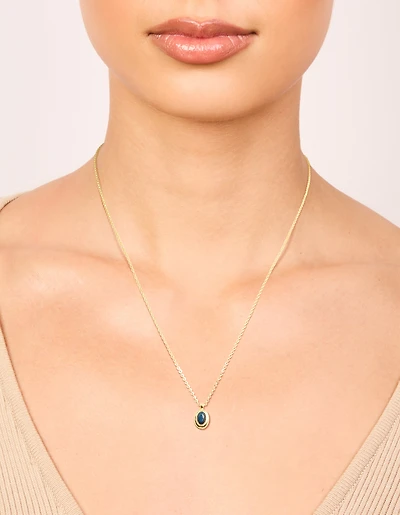 Collier de pierre de naissance en zircone cubique en laiton plaqué or