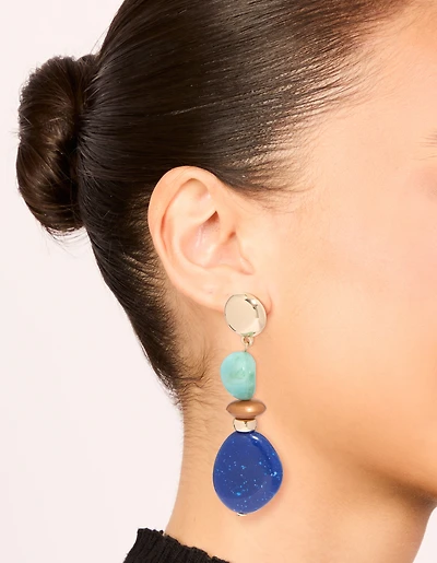 Boucles d’oreilles en acrylique en perles dorées claires et bleu foncé