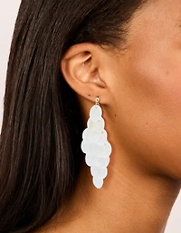 Boucles d’oreilles tombantes en cascade en coquillage authentique blanc
