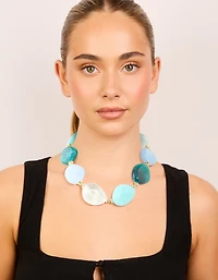 Grands colliers en acrylique en acrylique bleus