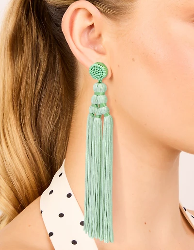 Boucles d’oreilles pendantes en tissu vert clair