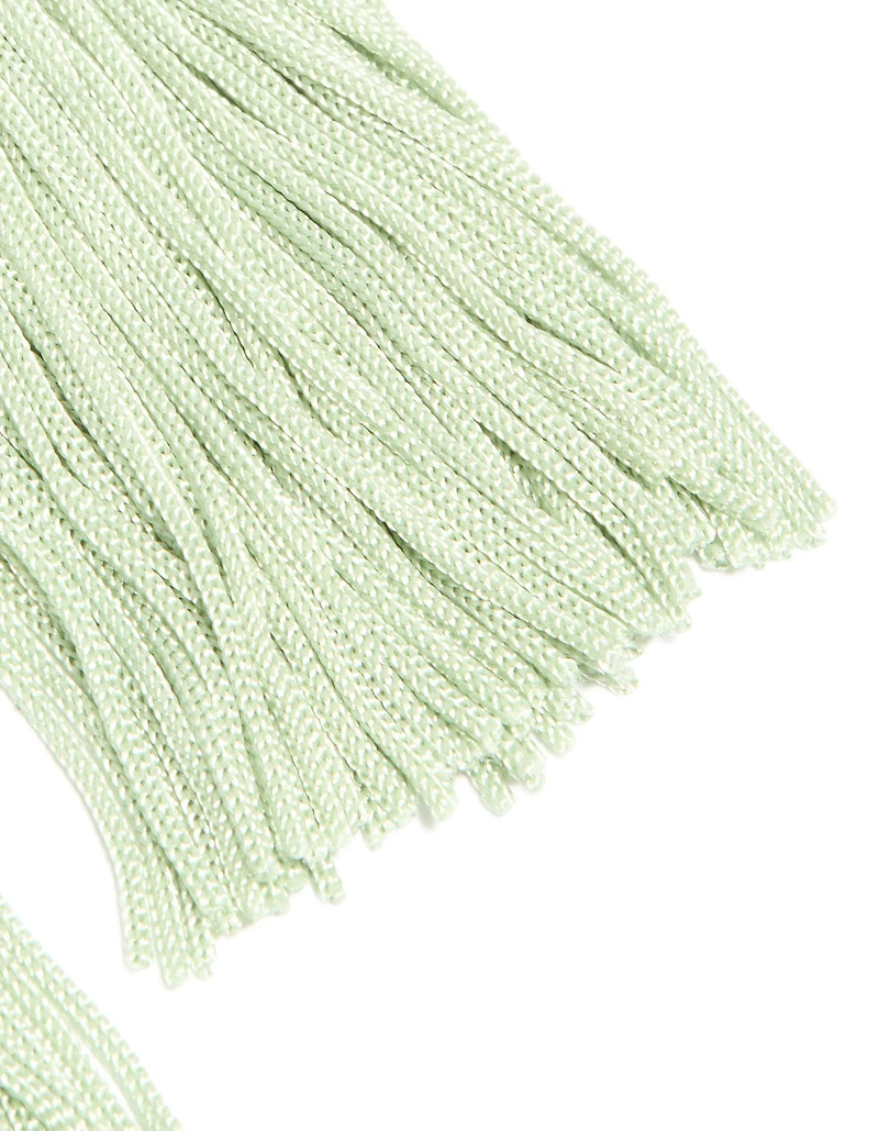 Boucles d’oreilles pendantes en tissu vert clair