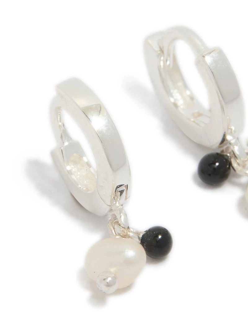Boucles d’oreilles Huggie Drop Huggie en argent sterling et pierre noire