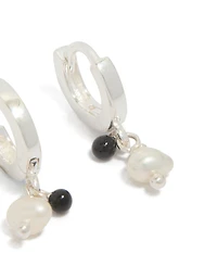 Boucles d’oreilles Huggie Drop Huggie en argent sterling et pierre noire