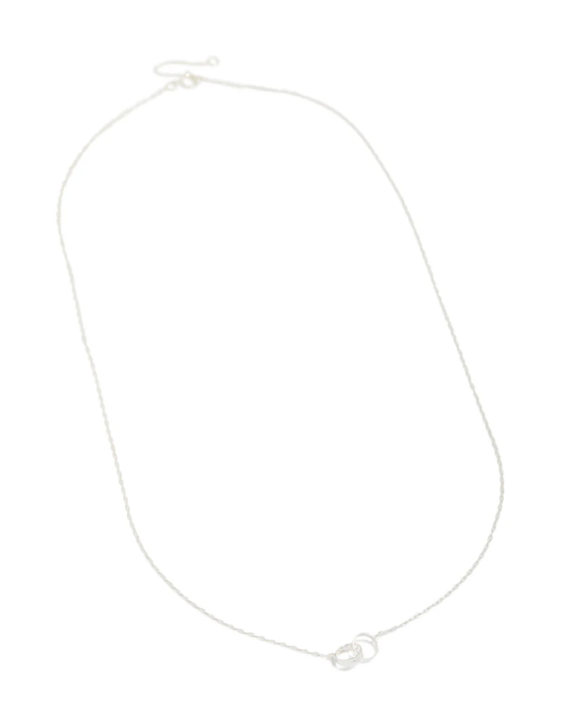 Sterling Silver Interlocked Hoops Pendant Necklace
