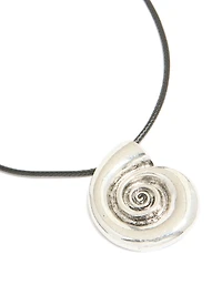 Collier antique en pendentif en coquillage en tourbillon en argent
