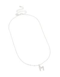 Collier en zircone cubique mince plaqué argent en lettres M