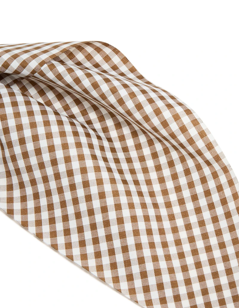 Foulard à motifs à carreaux en tissu brun et blanc