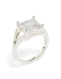 Bague carrée en argent sertie de zirconiums cubiques pavés