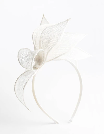 White Petal Sinamay Fascinator