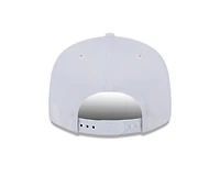 NBA Hat 950 Basic Snapback White on White Bulls