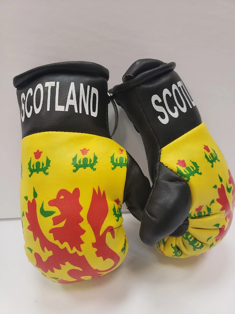 Country Boxing Gloves Set Scotland