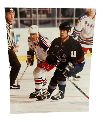 Mark Messier Vancouver Canucks Assortment Deal (Online Exclusive)