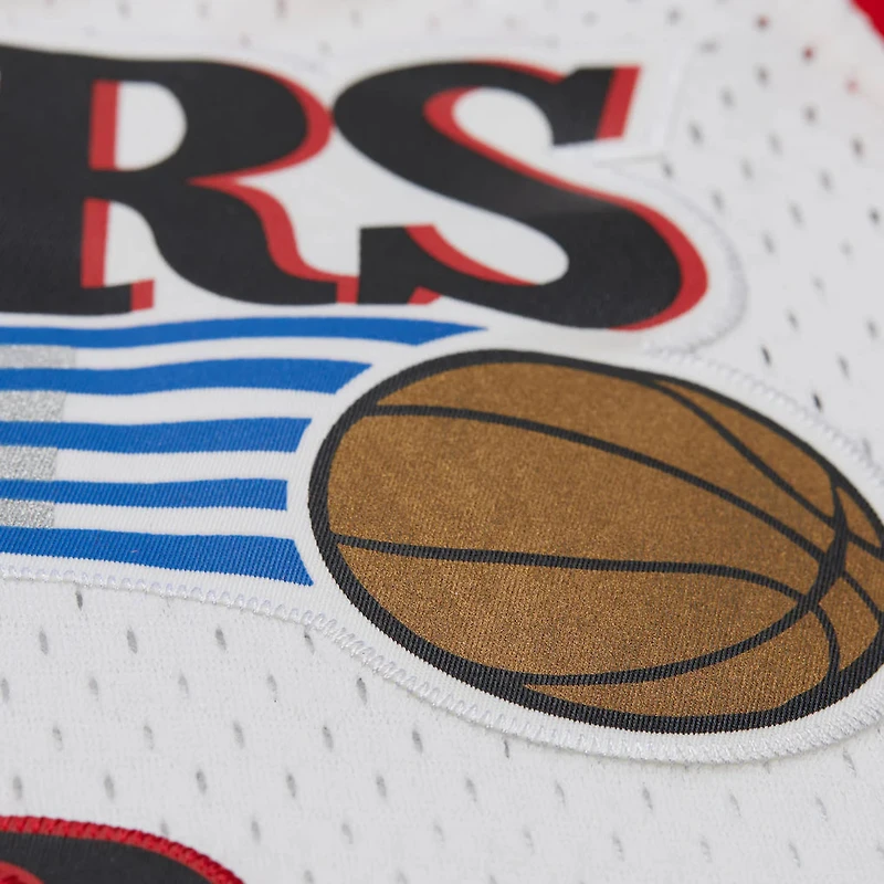 NBA Youth Hardwood Classics Player 2001-01 Swingman Jersey Allen Iverson 76ers (White)