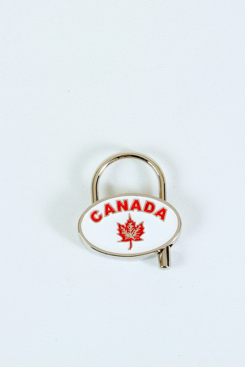 Country Keychain Holder Canada