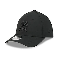MLB Hat 3930 M Crown Black on Yankees