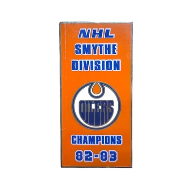 NHL Lapel Pin Smythe Division Champs 82-83 Oilers (Sticky Back)