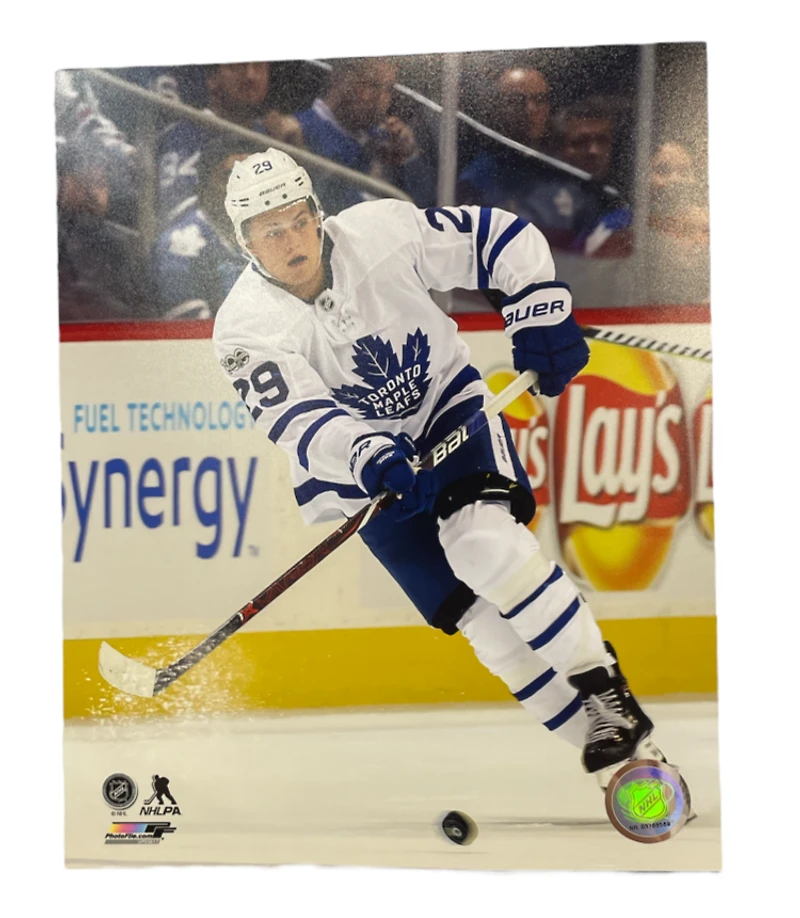 NHL 8x10 Player Photograph Away William Nylander Maple Leafs