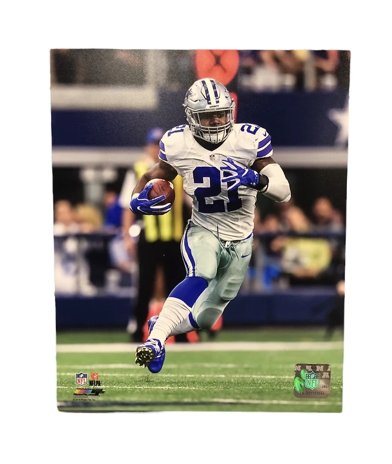 NFL 8x10 Ezekiel Elliott Cowboys Player Photograph Sprint