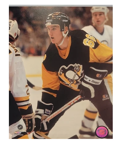 NHL 8x10 Mario Lemieux Penguins Vintage Player Photograph On Ice