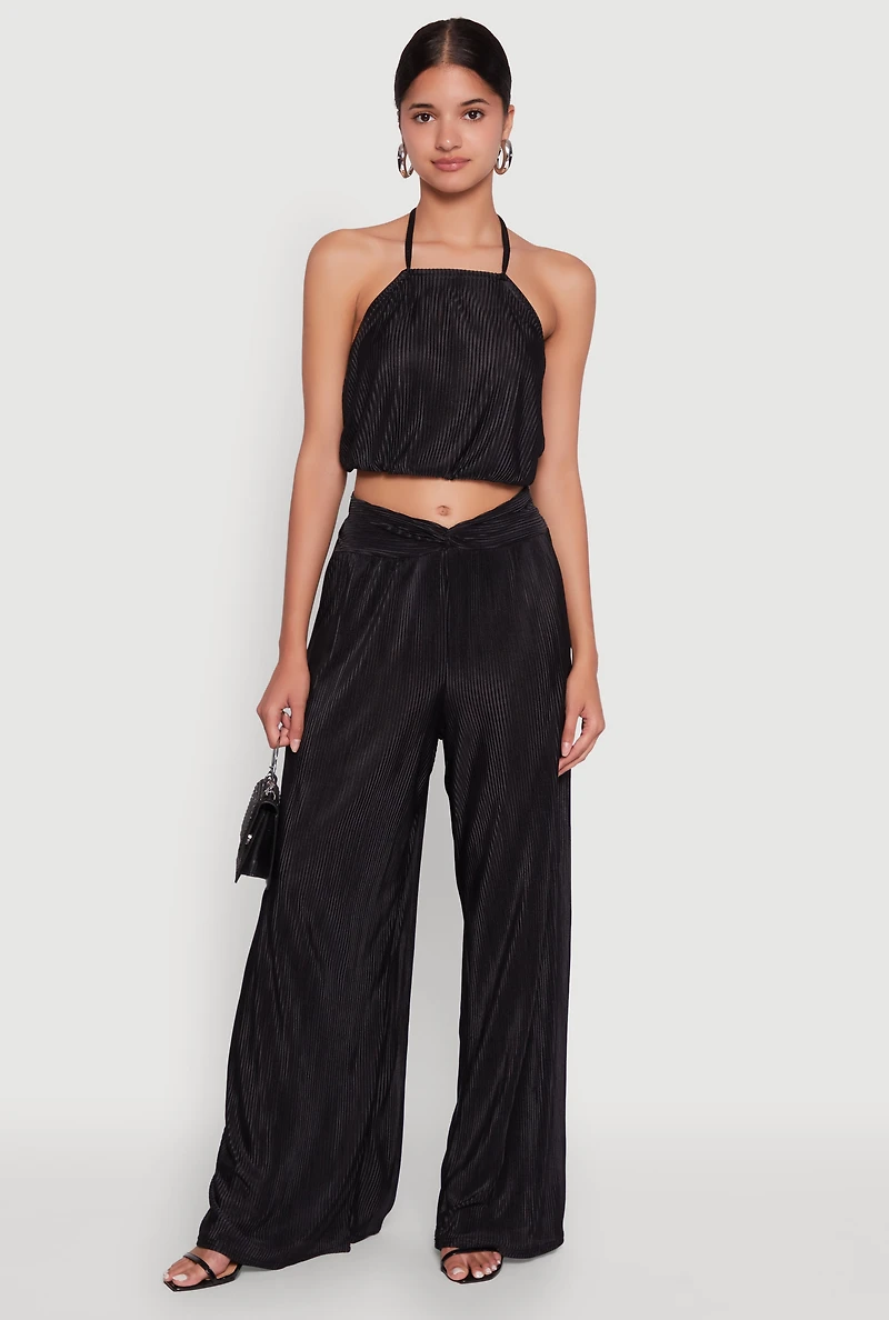 Womens Stylish Halter Top Cropped Hem and Plisse Fabric, Black,