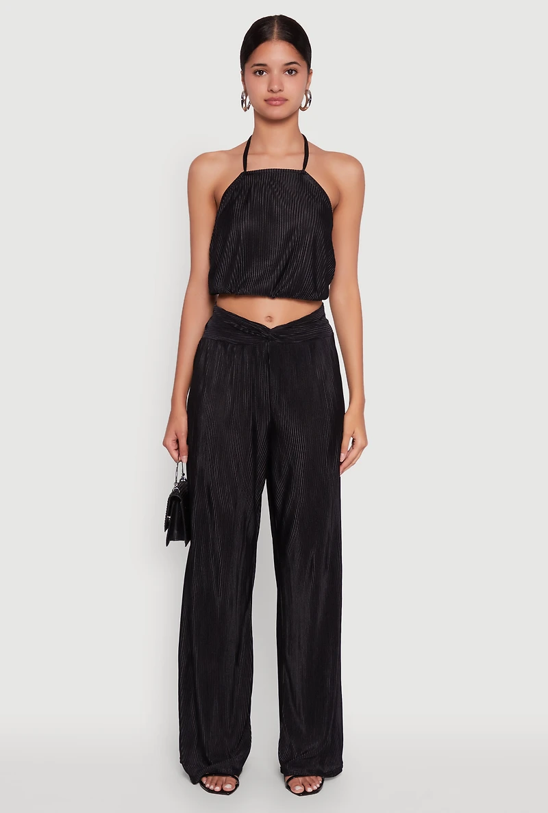 Womens Stylish Halter Top Cropped Hem and Plisse Fabric, Black,