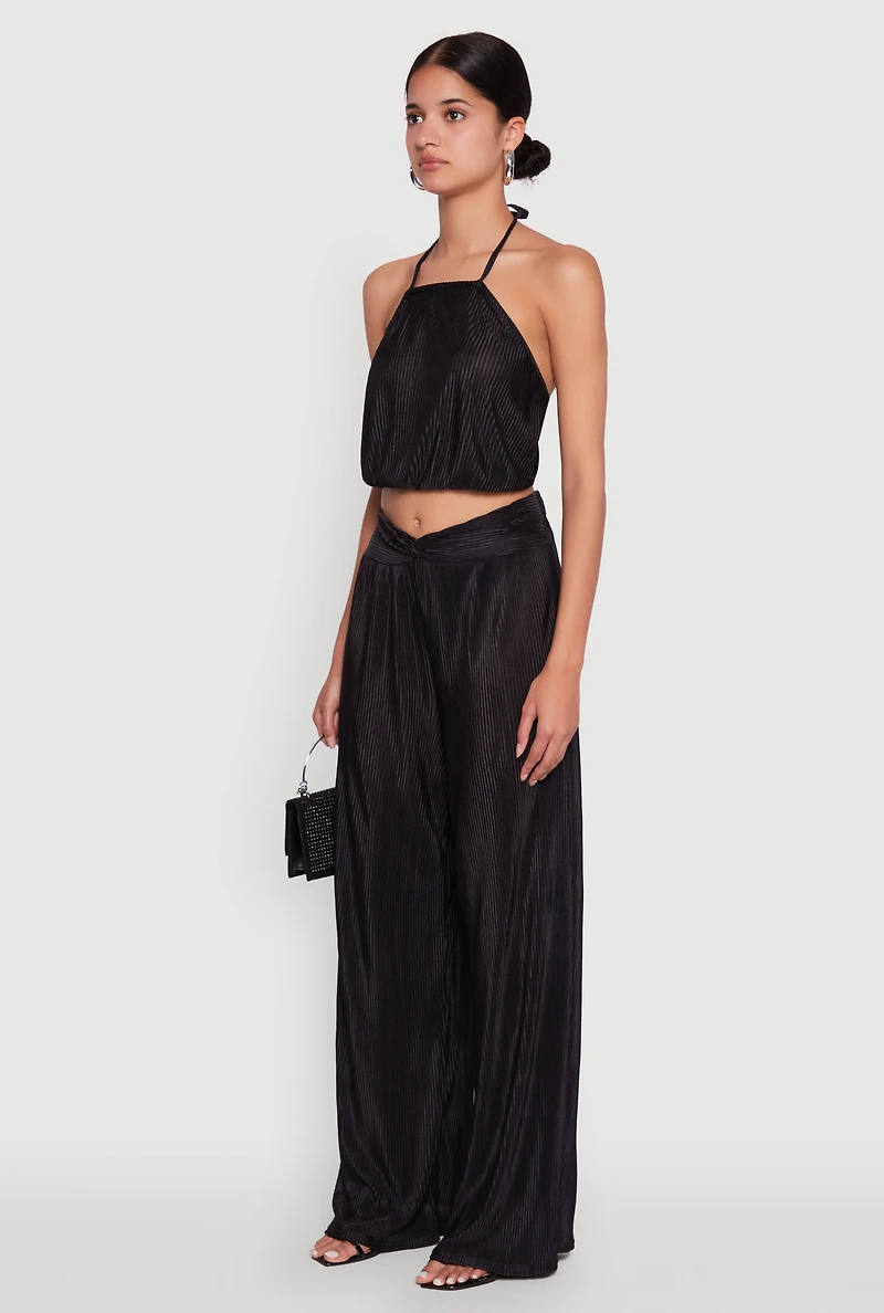 Womens Stylish Halter Top Cropped Hem and Plisse Fabric, Black,