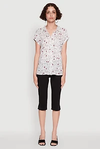Womens Trendy Classic Fit Abstract Face Print Shirt, White, Size M