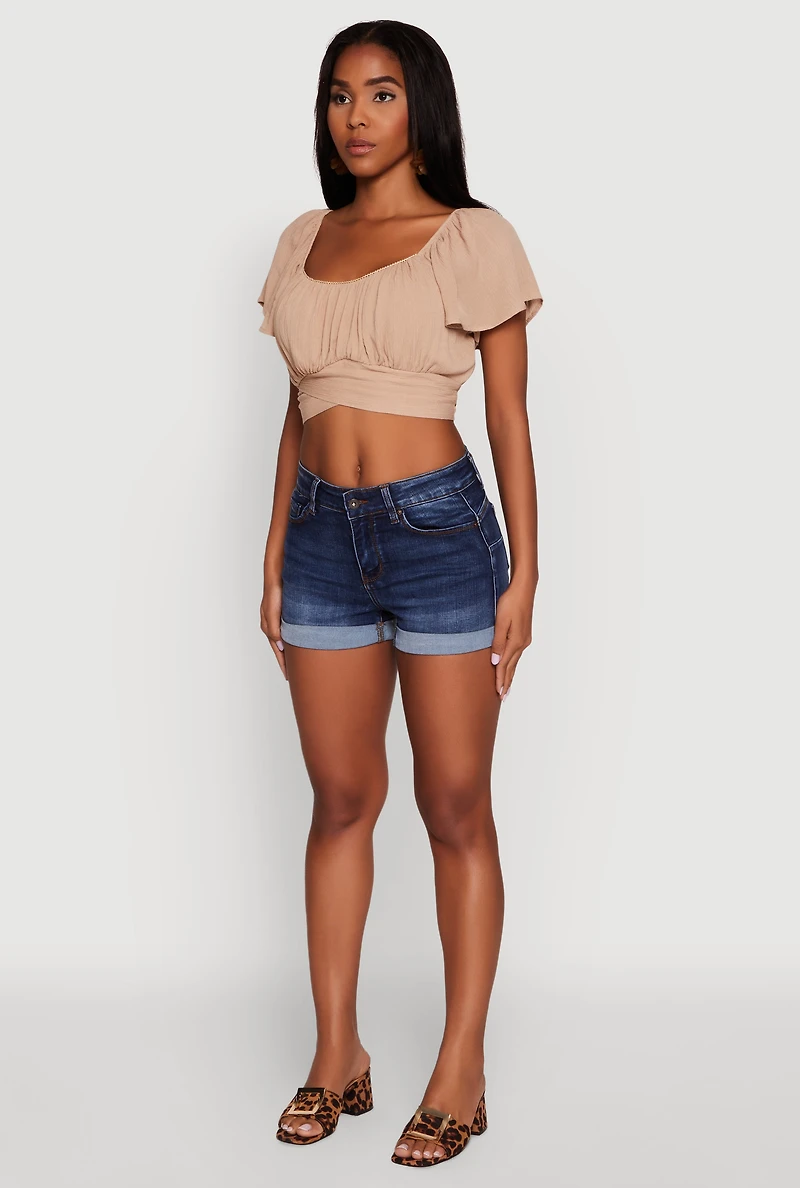 Womens Classic Fit Scoop Neck Flutter Sleeve Crop Top, Beige, Size L