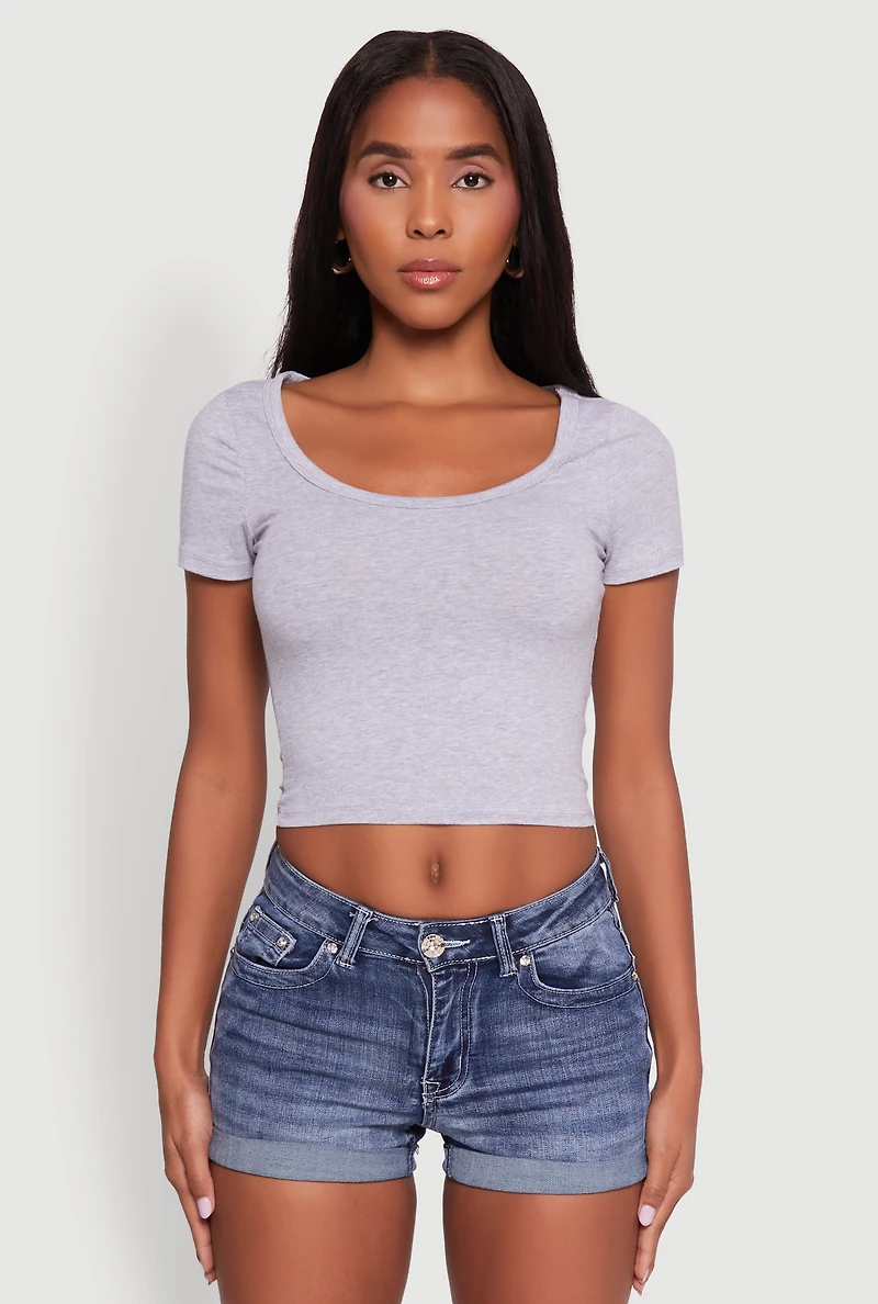 Womens Ambiance Classic Fit Scoop Neck Short Sleeve Cropped Tee, M