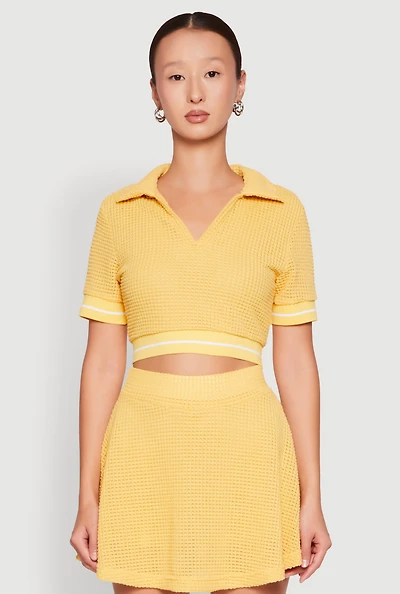 Womens Textured Knit Johnny Collar Crop Top, Yellow, Size L