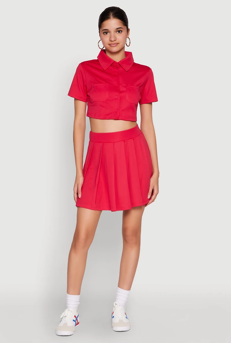 Womens Short Sleeve Button Front Cropped Shirt, Red, Size M