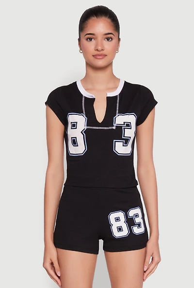 Womens 83 Notch Neck Top,