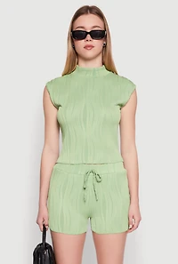 Womens Plisse Knit Mock Neck Top, Green, Size S