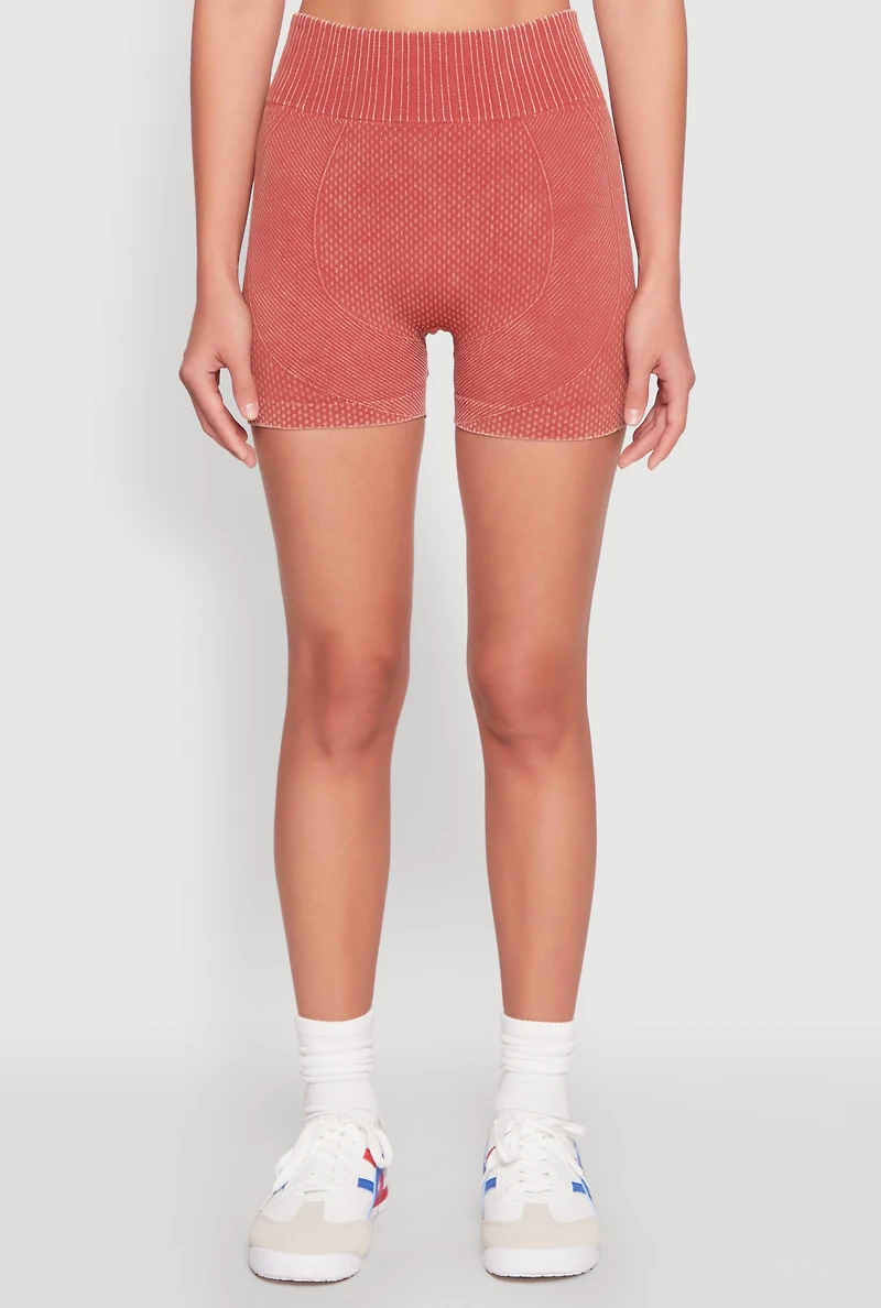 Womens Ruched Seamless Ribbed Knit Biker Shorts, Brown, Size M