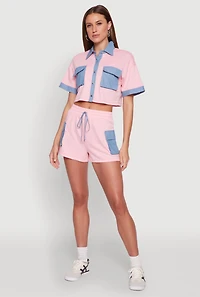 Womens Chambray Cargo Pocket Sweatshorts, Pink, Size M