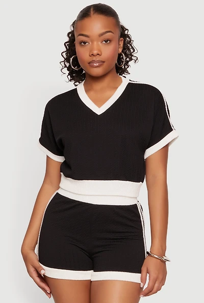 Textured Knit Contrast Trim Crop Top