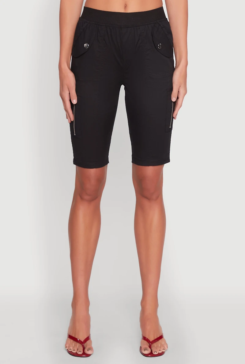 Womens Side Zip Cargo Pocket Bermuda Shorts, Black, Size M