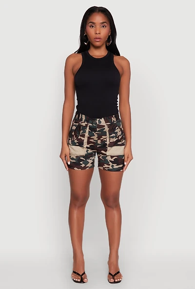 Womens Camouflage Cargo Pocket Shorts, Multi, Size L