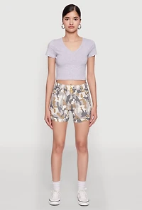 Womens Hyper Stretch Patterned Pull On Shorts, Multi, Size L