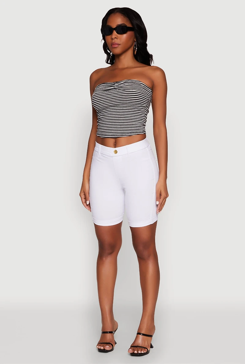 Womens Hyper Stretch Pull On Bermuda Shorts, White, Size S
