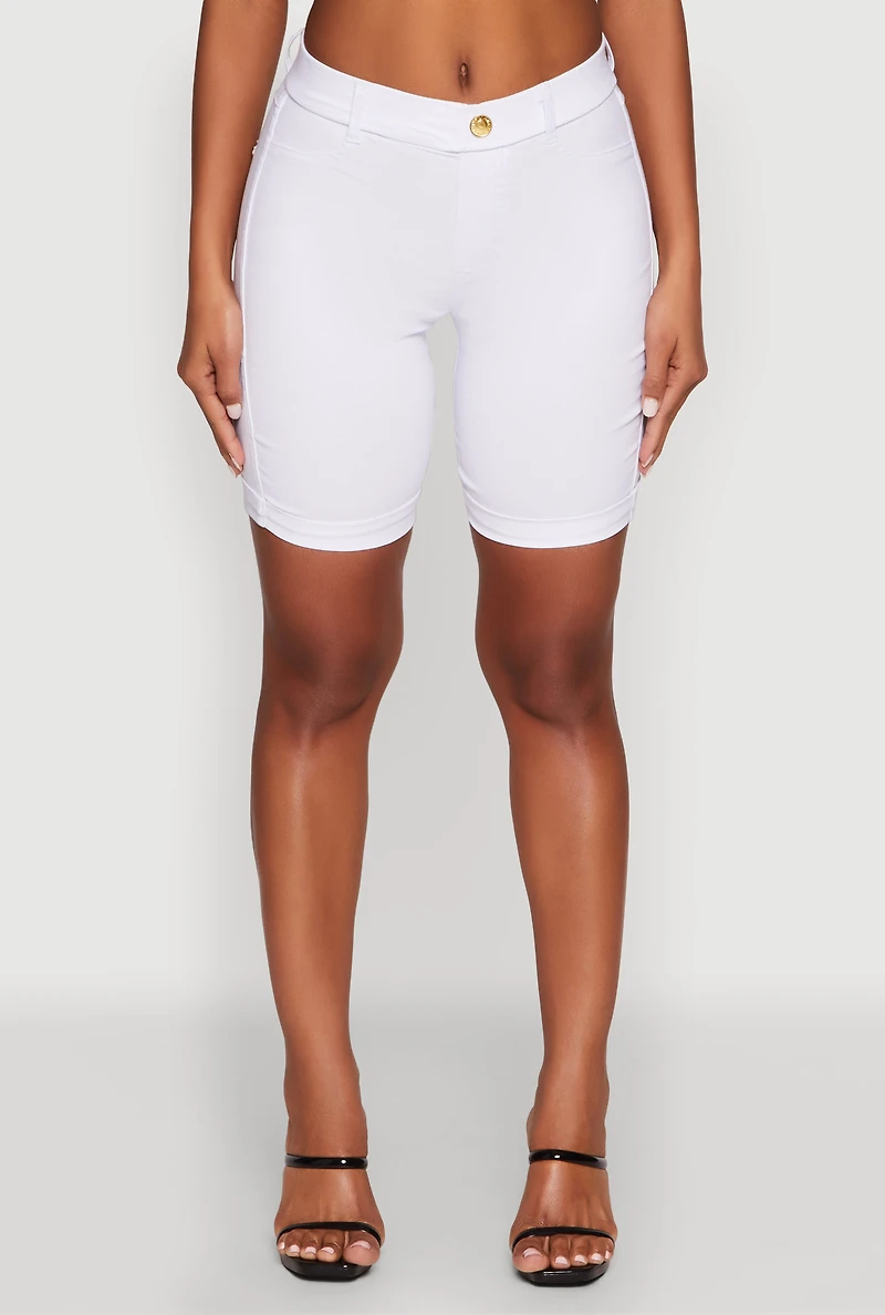 Womens Hyper Stretch Pull On Bermuda Shorts, White, Size S