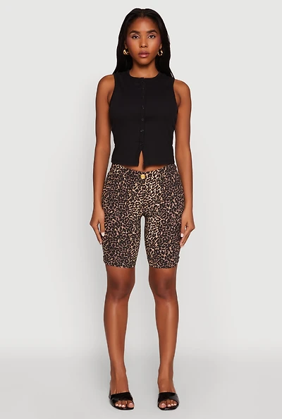 Womens Hyper Stretch Pull On Bermuda Shorts, Brown, Size S