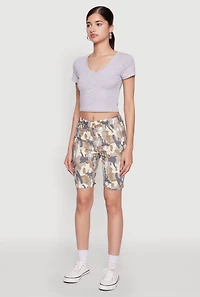 Womens Hyper Stretch Pull On Bermuda Shorts, Multi, Size M