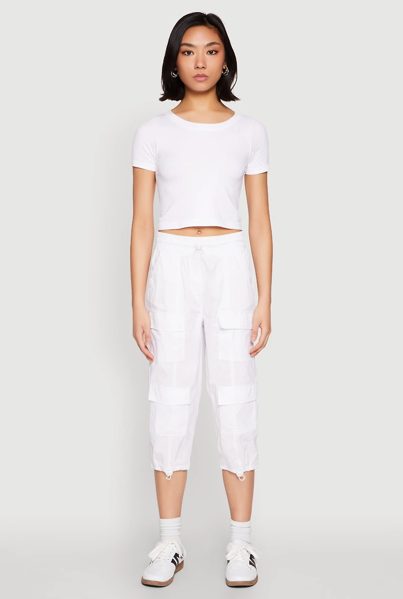 Womens Toggle Drawstring Hem Cargo Capris, White, Size M
