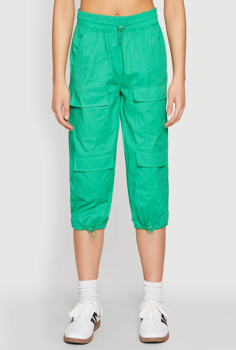 Womens Toggle Drawstring Hem Cargo Capris, Green, Size M