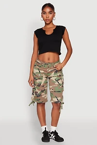 Womens Almost Famous Denim Camo Cargo Shorts, Green, Size 3
