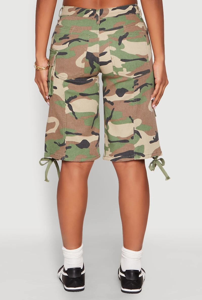 Womens Almost Famous Denim Camo Cargo Shorts, Green, Size 3